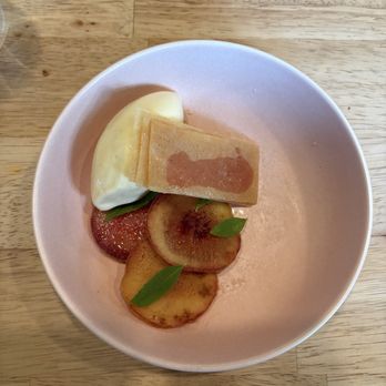 Lune - Corn ice cream - Wine Bars Near Me - Dennis Port, Massachusetts Lune - Corn ice cream - Wine Bars Near Me - Dennis Port, Massachusetts
