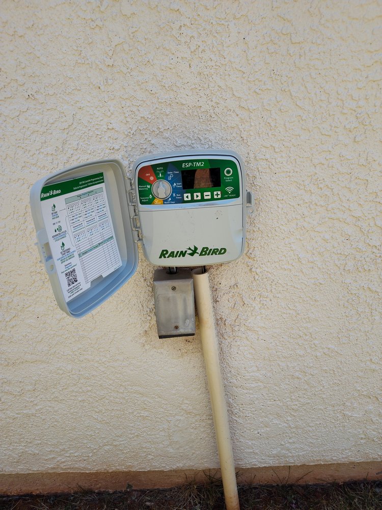 Slide of El Green Grow Landscaping Services