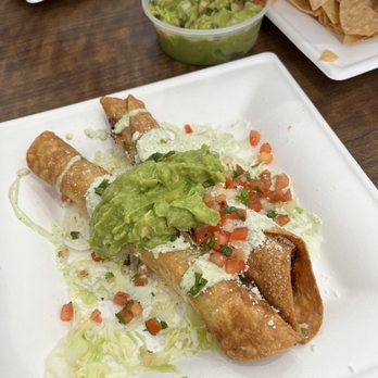 Taco Chico - Chicken Taquitos de Pollo - Tacos Near Me - Tustin, California
