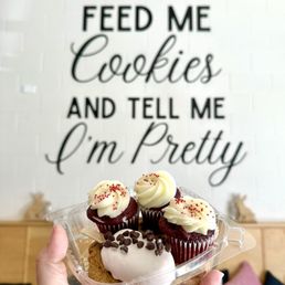 Cookie Dough Cupcake