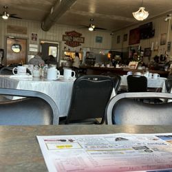 The Breakfast House - Inside the dinner