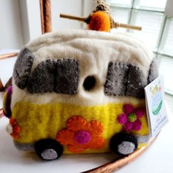 Willow + Bark Boutique - Felt birdhouse, so cute!