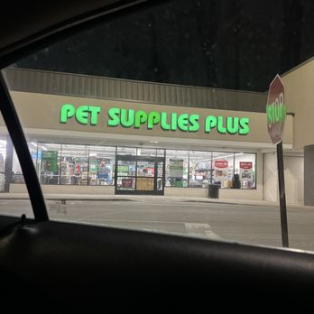 Pet Supplies Plus Archer-Ashland - Here for my fishies and Gecko :) - Pet Stores Near Me - Chicago, Illinois