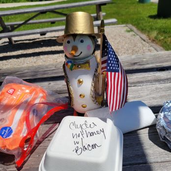 Maggie's Dine & Drive - Breakfast & Brunch Near Me - Berwick, Maine Maggie's Dine & Drive - Breakfast & Brunch Near Me - Berwick, Maine