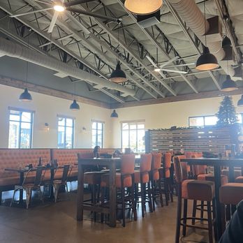 kitchen747 - Inside seating - Pizza Near Me - Roseville, California kitchen747 - Inside seating - Pizza Near Me - Roseville, California
