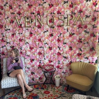 Venus Spa - Entrance/waiting area - Day Spas Near Me - Leawood, Kansas