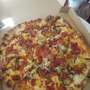 Pizzaleah - custom pizza 16 inch - Pizza Near Me - Windsor, California