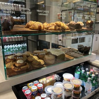 Daydrift Books & Cafe - Cafes Near Me - Arlington, Virginia