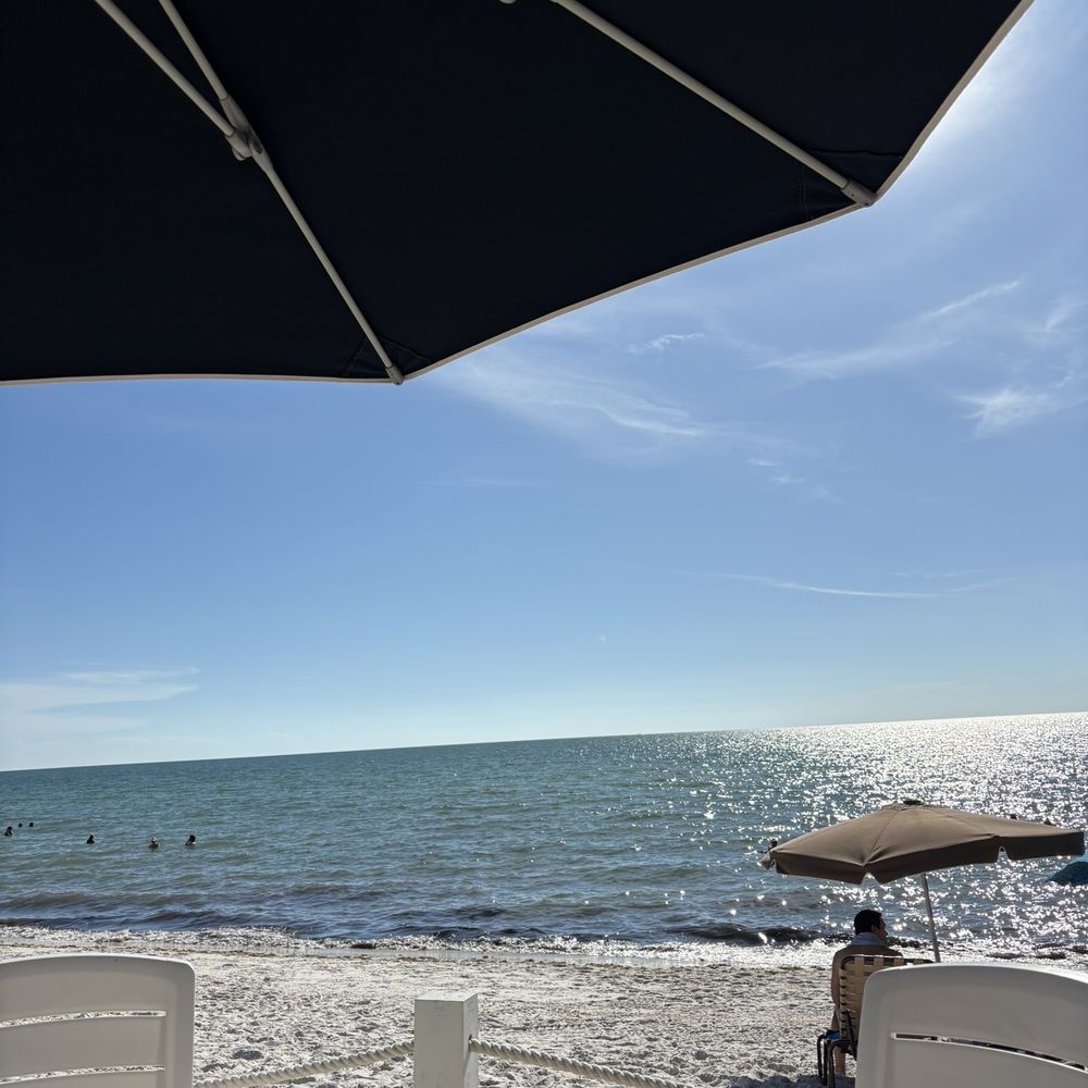 Turtle Club Restaurant - Beautiful table right on the sand - Seafood Near Me - Naples, Florida Turtle Club Restaurant - Beautiful table right on the sand - Seafood Near Me - Naples, Florida