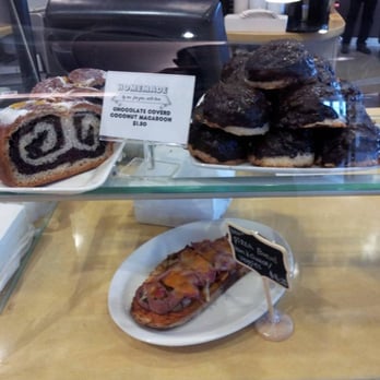 Bread & Roses Bakery Cafe - Cafes Near Me - Toronto, Ontario