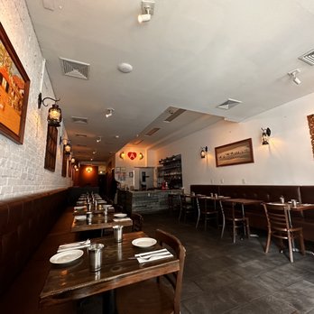 Atithi Indian Cuisine - View inside - Indian Near Me - Brooklyn, New York Atithi Indian Cuisine - View inside - Indian Near Me - Brooklyn, New York