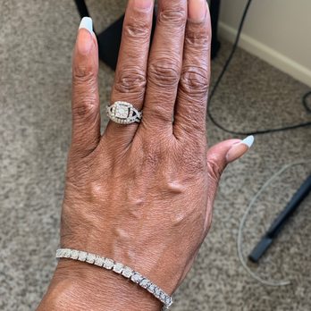 Kevin Jewelers - Wedding Ring Set - Jewelry Near Me - Ontario, California Kevin Jewelers - Wedding Ring Set - Jewelry Near Me - Ontario, California