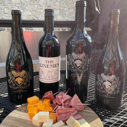 Flights Wine and Cocktail Club