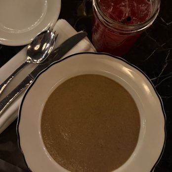 White Dog Cafe - Glen Mills - Kennet Square Mushroom Soup - American Near Me - Glen Mills, Pennsylvania White Dog Cafe - Glen Mills - Kennet Square Mushroom Soup - American Near Me - Glen Mills, Pennsylvania