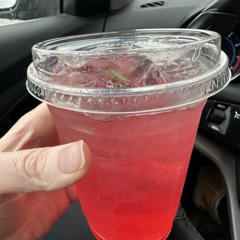 Ready Set Coffee - Holiday Spritzer (off the 2022 holiday menu) - Coffee Roasteries Near Me - Cleveland, Ohio Ready Set Coffee - Holiday Spritzer (off the 2022 holiday menu) - Coffee Roasteries Near Me - Cleveland, Ohio