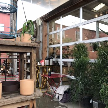 Flora Grubb Gardens - Outdoor space - Nurseries & Gardening Near Me - San Francisco, California