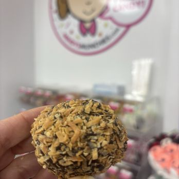 Mindy's Munchies - Delicious Samoa coconut - Chocolatiers & Shops Near Me - Midland Park, New Jersey Mindy's Munchies - Delicious Samoa coconut - Chocolatiers & Shops Near Me - Midland Park, New Jersey