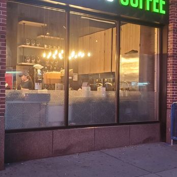 Gregorys Coffee - Coffee & Tea Near Me - New York, New York