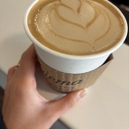 Double shot espresso chai latte hot with oat milk