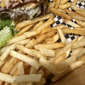 Snackalish - X Everything Burger - Burgers Near Me - Provo, Utah