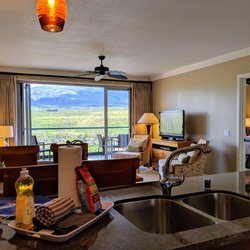 Maui Westside Properties - Honua Kai H930 mountain views