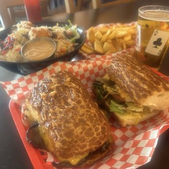 Bonne Sante Broadway - Sandwiches Near Me - Burlingame, California Bonne Sante Broadway - Sandwiches Near Me - Burlingame, California
