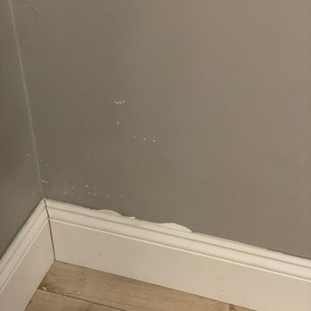 Redstar Construction - Crappy paint job on the baseboards - General Contractors Near Me - Fontana, California Redstar Construction - Crappy paint job on the baseboards - General Contractors Near Me - Fontana, California