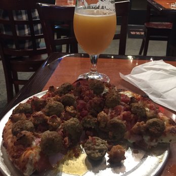 First Class Pizza - mini Porker had me feeling full - Pizza Near Me - Irvine, California First Class Pizza - mini Porker had me feeling full - Pizza Near Me - Irvine, California