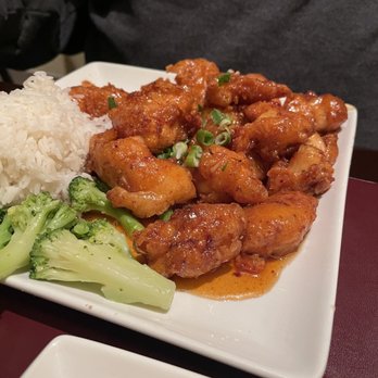 Nine Dragons Restaurant - Spicy Honey Crisp Chicken - Chinese Near Me - Lake Buena Vista, Florida Nine Dragons Restaurant - Spicy Honey Crisp Chicken - Chinese Near Me - Lake Buena Vista, Florida