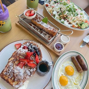 Madi - Brioche French Toast Greek Fries Blackberry Goat Cheese Pancakes - Breakfast & Brunch Near Me - San Diego, California