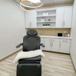 Bombshell MedSpa - Relaxing and beautiful treatment rooms