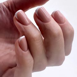 Perfect Glare - E-file gel french manicure