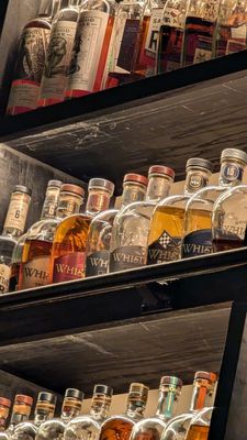 Dram & Draught by null