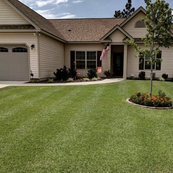 Mow Green Landscaping - the front yard of a home - Landscaping Near Me Mow Green Landscaping - the front yard of a home - Landscaping Near Me
