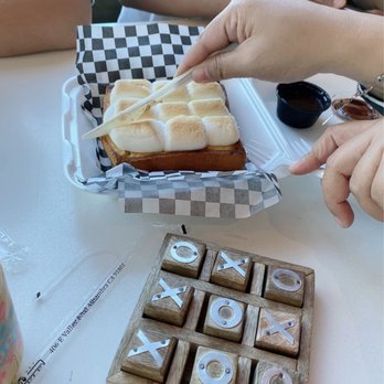 Twinkle Tea - Alhambra - Marshmallows Butter Toast - Coffee & Tea Near Me - Alhambra, California Twinkle Tea - Alhambra - Marshmallows Butter Toast - Coffee & Tea Near Me - Alhambra, California