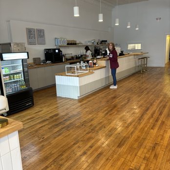 Bloom and Pour - Coffee & Tea Near Me - Waxahachie, Texas