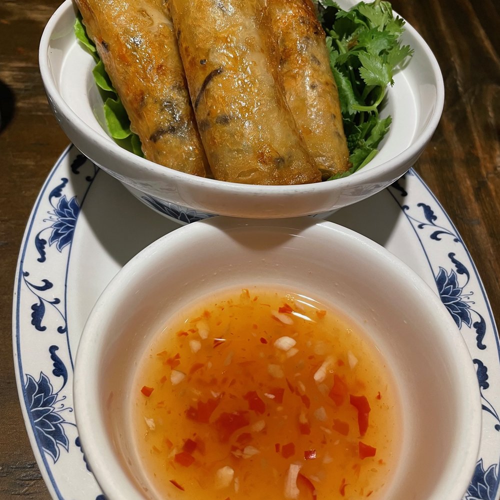 Madame Ngo - Meat Spring Rolls - Vietnamese Near Me - Berlin, BE Madame Ngo - Meat Spring Rolls - Vietnamese Near Me - Berlin, BE