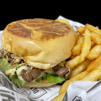 Arepas Venegara - Hamburguesa - Venezuelan Near Me - Homestead, Florida Arepas Venegara - Hamburguesa - Venezuelan Near Me - Homestead, Florida