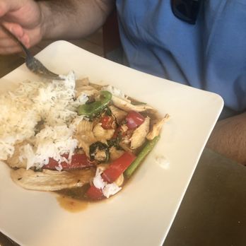 Tida Thai - Basil - Thai Near Me - Virginia Beach, Virginia