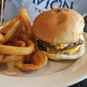 Legends Tavern & Grille - Burgers Near Me - Pompano Beach, Florida Legends Tavern & Grille - Burgers Near Me - Pompano Beach, Florida