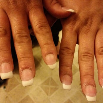 Luxury Nails Spa - Mimi's idea of stiletto smh. Mimi needs to take some lessons from Eva on nail art and style. Get your skills together. - Nail Salons Near Me - San Jose, California