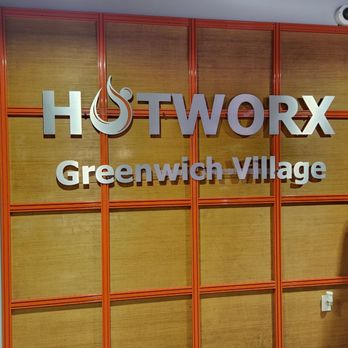 HOTWORX - New York, NY - Greenwich Village - Entrance - Yoga Near Me - New York, New York