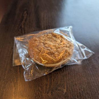 Beanies Coffee Roaster - Oatmeal cookie - Coffee Roasteries Near Me - Bakersfield, California