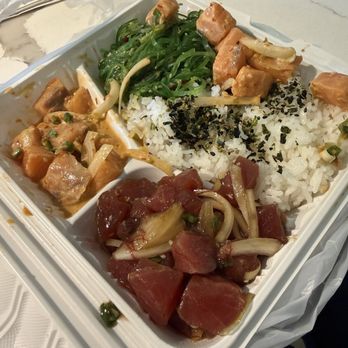Poke Plus - Ahi & Salmon Plate with Limu Ahi and Spicy Mayo Salmon $15.95 - Hawaiian Near Me - Long Beach, California