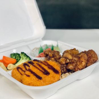 Tenkatori - Sweet and Spicy KARAAGE set / box - Gluten-Free Near Me - Costa Mesa, California Tenkatori - Sweet and Spicy KARAAGE set / box - Gluten-Free Near Me - Costa Mesa, California