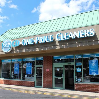 CD One Price Cleaners - North Avenue-Oak Park Location Exterior - Laundry Services Near Me - Chicago, Illinois CD One Price Cleaners - North Avenue-Oak Park Location Exterior - Laundry Services Near Me - Chicago, Illinois