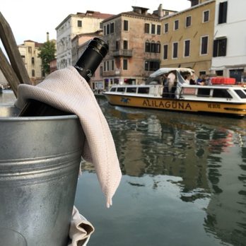 L'Oste-Ria - Wine and a view! - Venetian Near Me - Venezia, VE