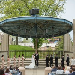 John E N Howard Bandshell