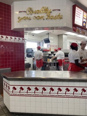 In-N-Out Burger by null