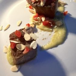 Una Hotel Palace - Tuna cubes